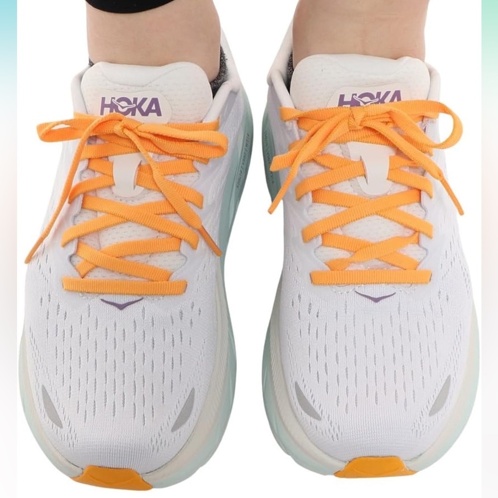 HOKA ONE ONE Women's Size 8.5 Low-top Sneaker W Clifton 8